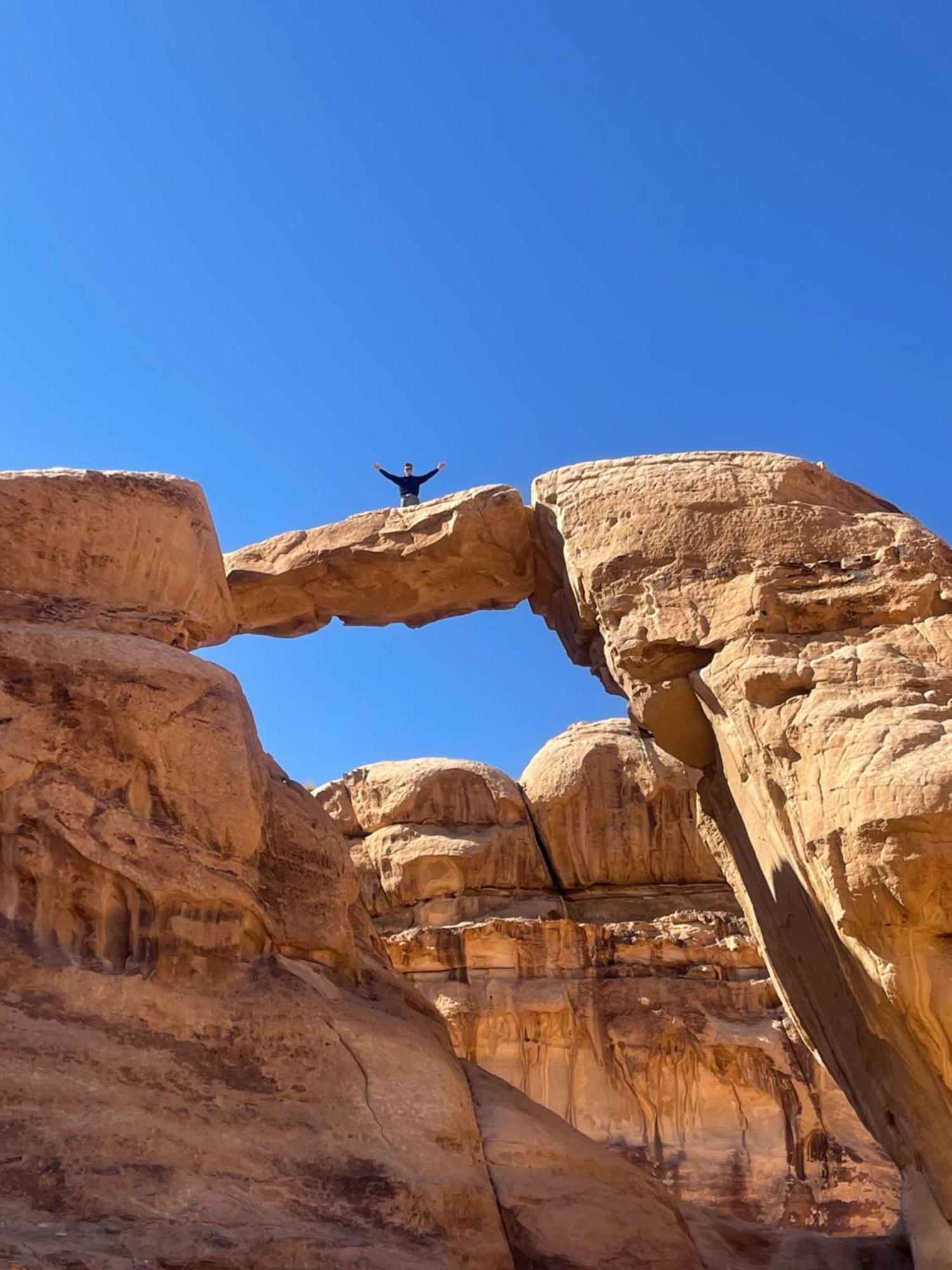ホテル Bedouin Bunch Camp ワディ ・ラム エクステリア 写真