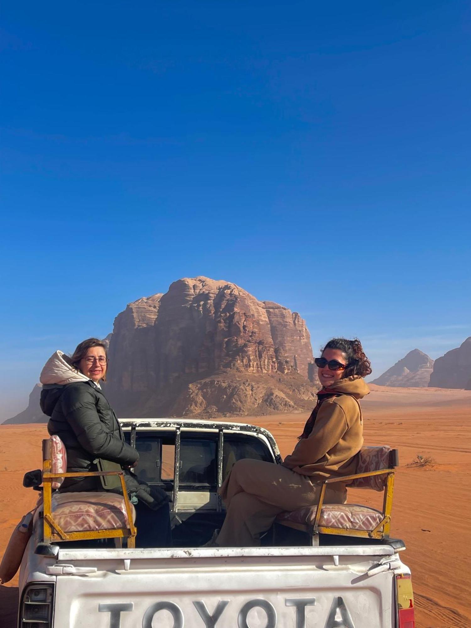ホテル Bedouin Bunch Camp ワディ ・ラム エクステリア 写真