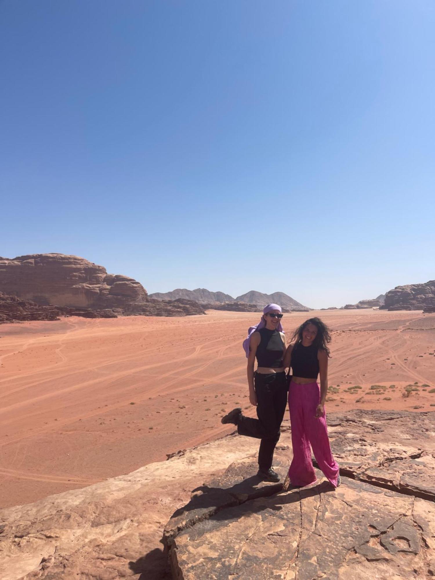 ホテル Bedouin Bunch Camp ワディ ・ラム エクステリア 写真