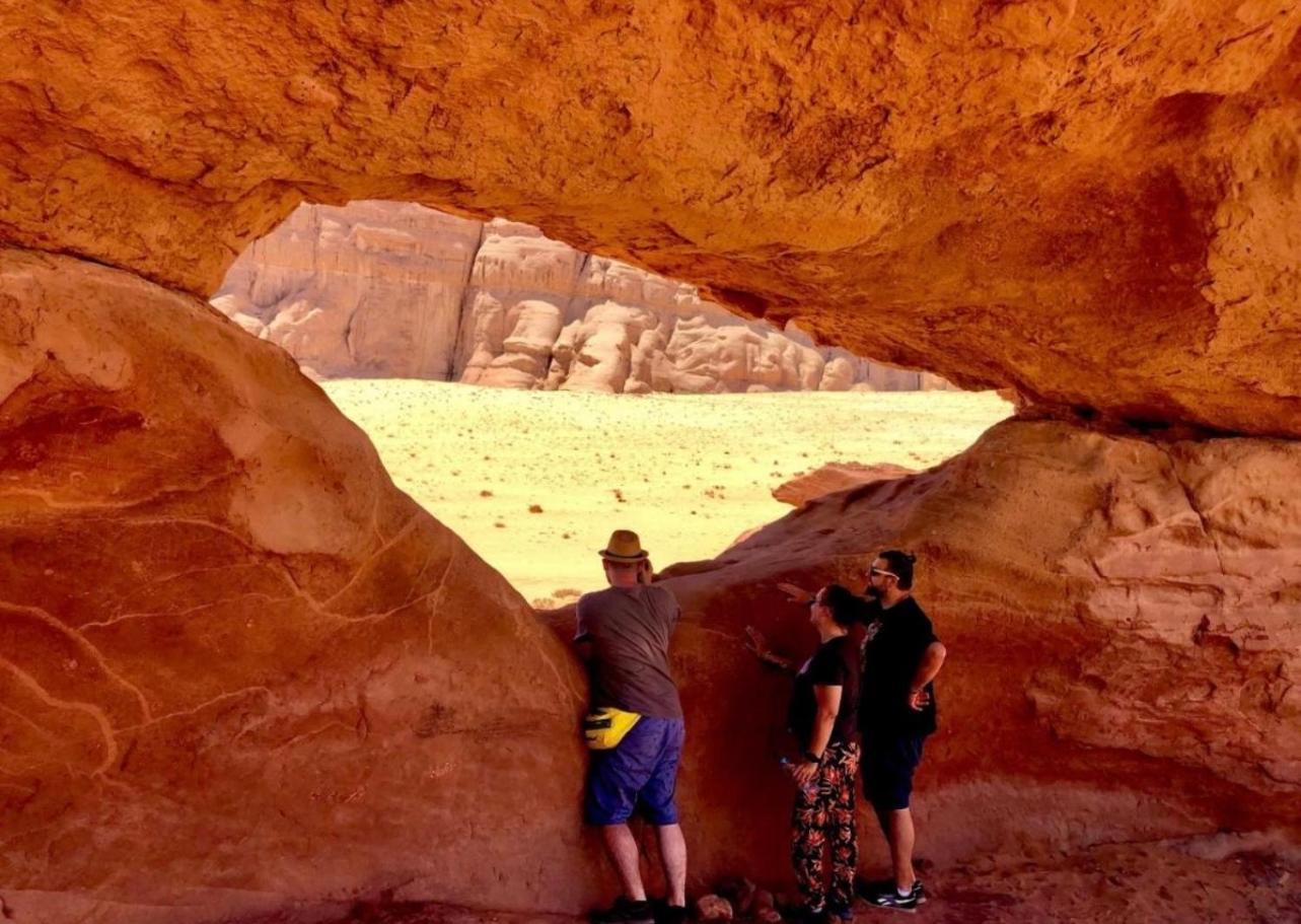 ホテル Bedouin Bunch Camp ワディ ・ラム エクステリア 写真